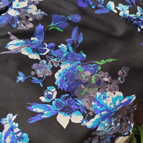 Kirna Zabete hi-lo skirt - Picture 7 of 7